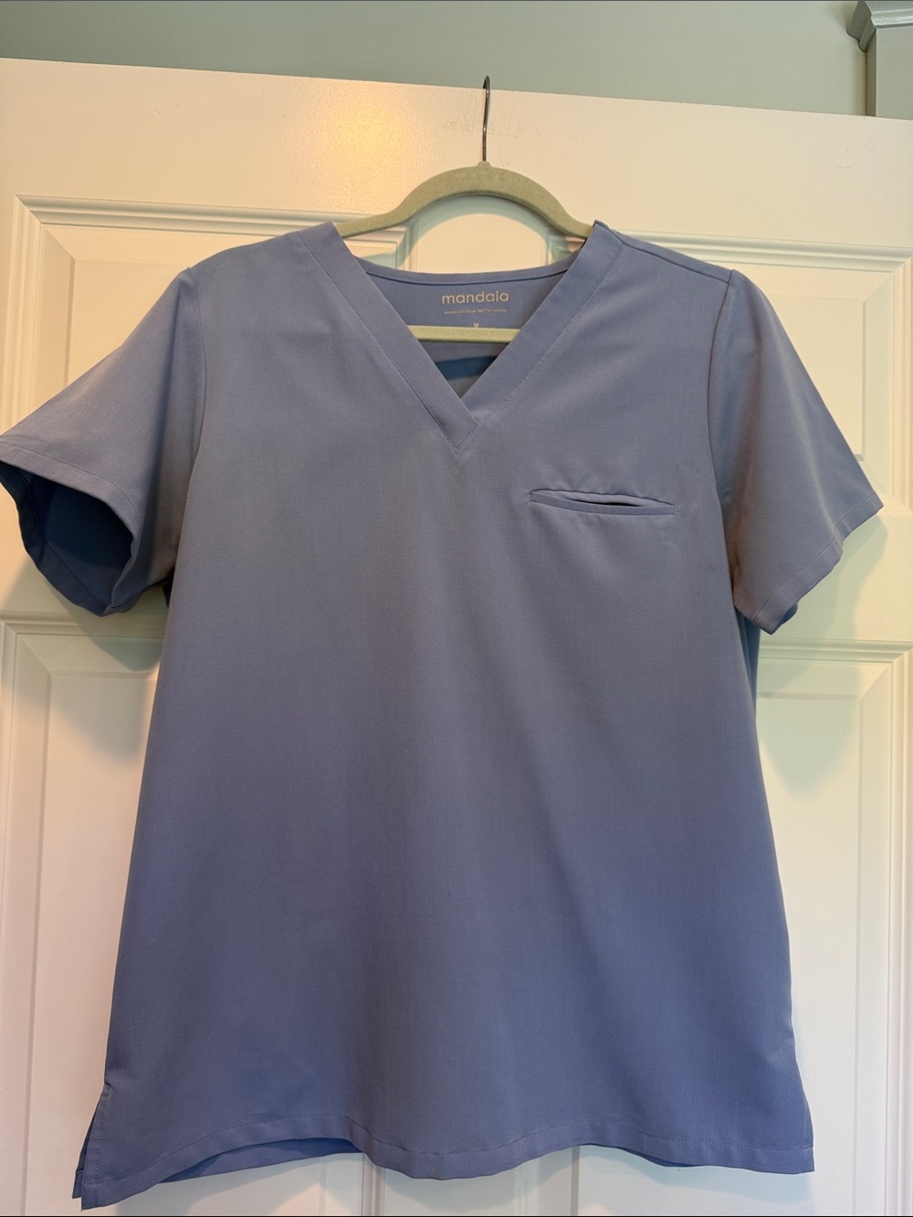 Mandala Women's V-Neck Scrub Top in Ceil Blue. Medium
